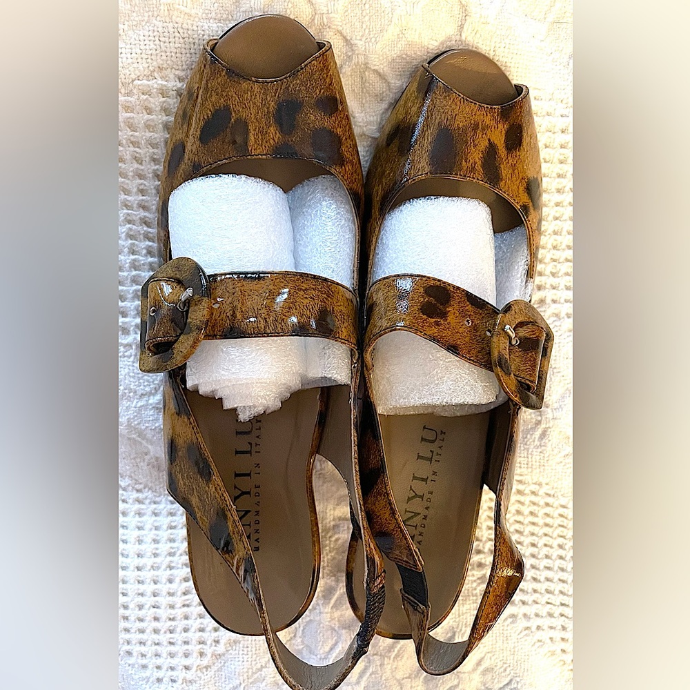Anyi Lu Brown Black Printed Slingback Heels Size EUR 39.5 Made In Italy